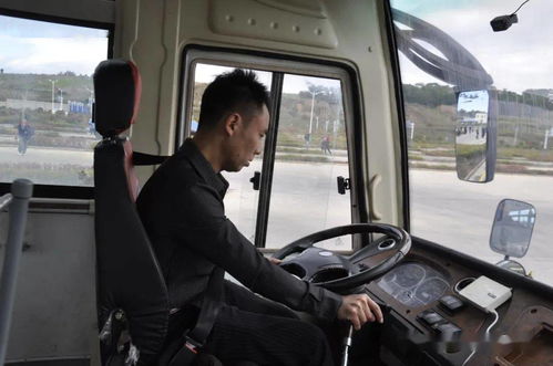 昭通市大客車駕駛員專業(yè)技能培訓(xùn)暨技能大賽圓滿落幕 24名駕駛員賽場角逐展風采